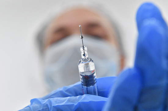 4 марта в Украине сделали рекордное количество прививок от COVID-19