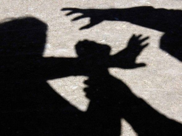 Напад у під'їзді: за підозрою у пограбуванні жінки поліцейські Дніпра затримали 53-річного місцевого жителя