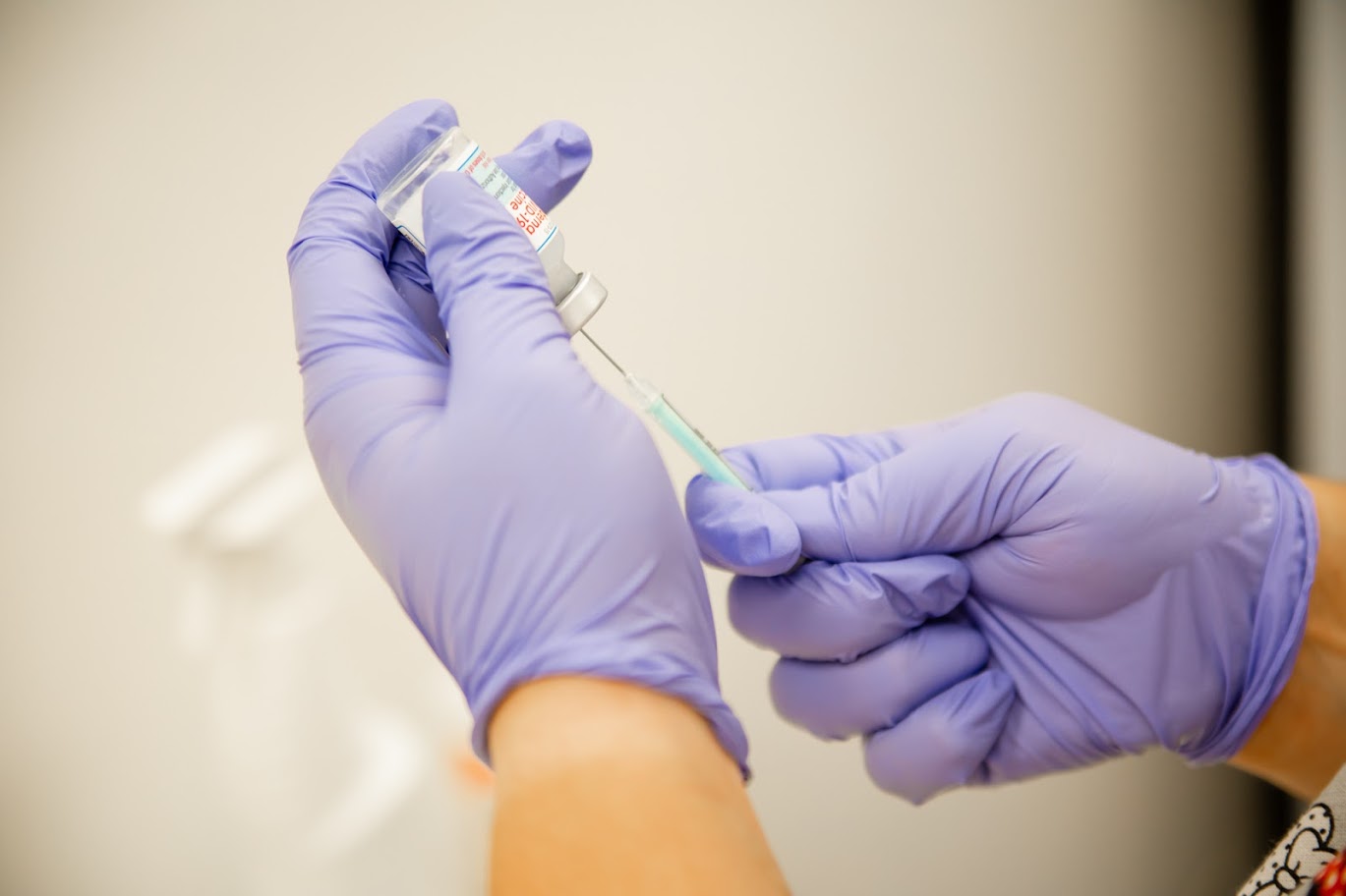10 центрів масової вакцинації від COVID-19 у Дніпрі проінспектували заступники голови облдержадміністрації
