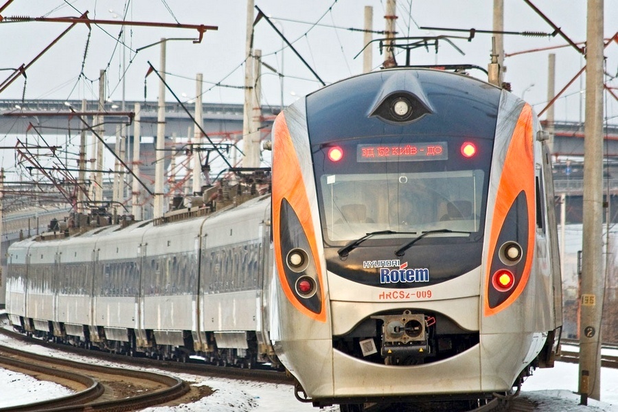 “Укрзалізниця” назначила еще один поезд на новогодние праздники