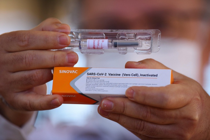 В Украине зарегистрировали китайскую вакцину против коронавируса 