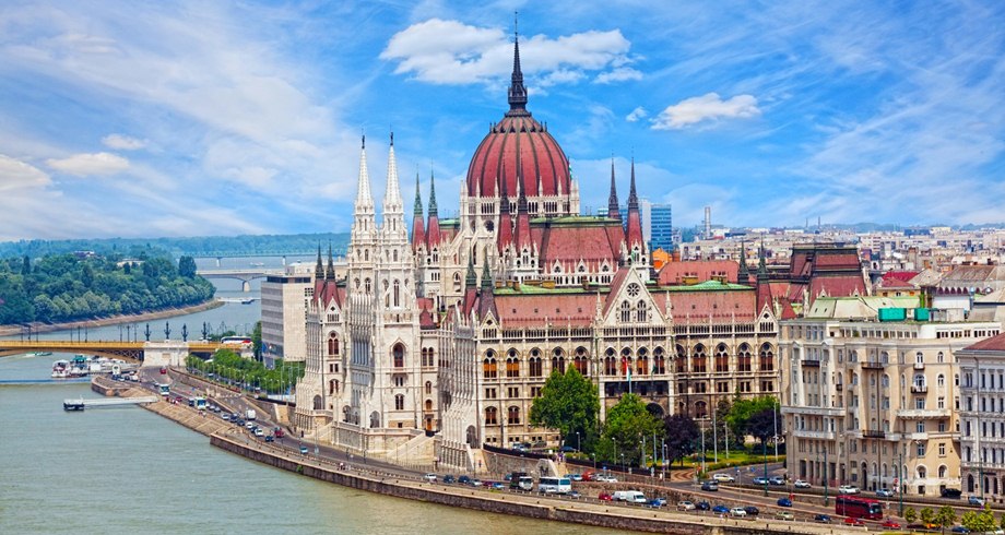 Венгрия закрыла въезд для иностранных граждан