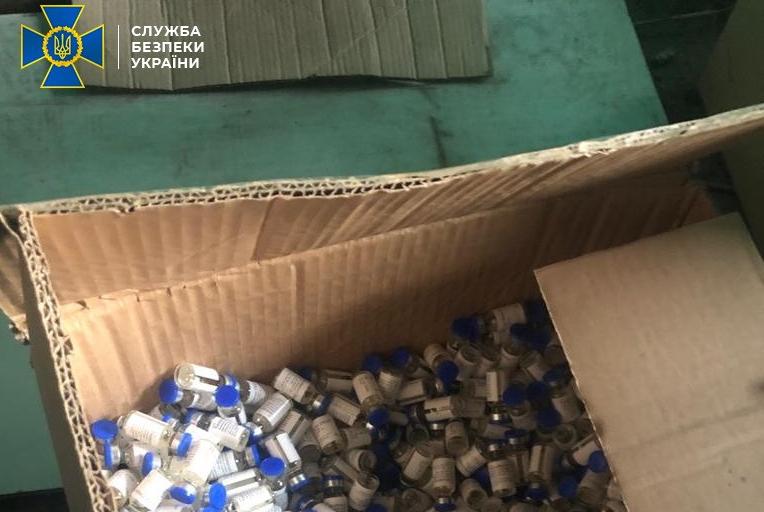 В Харькове СБУ ликвидировала производство фальсифицированных лекарств