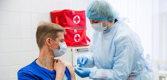 Число выздоровевших от коронавируса украинцев превысило 17 тыс., а заболевших - 7 тыс.