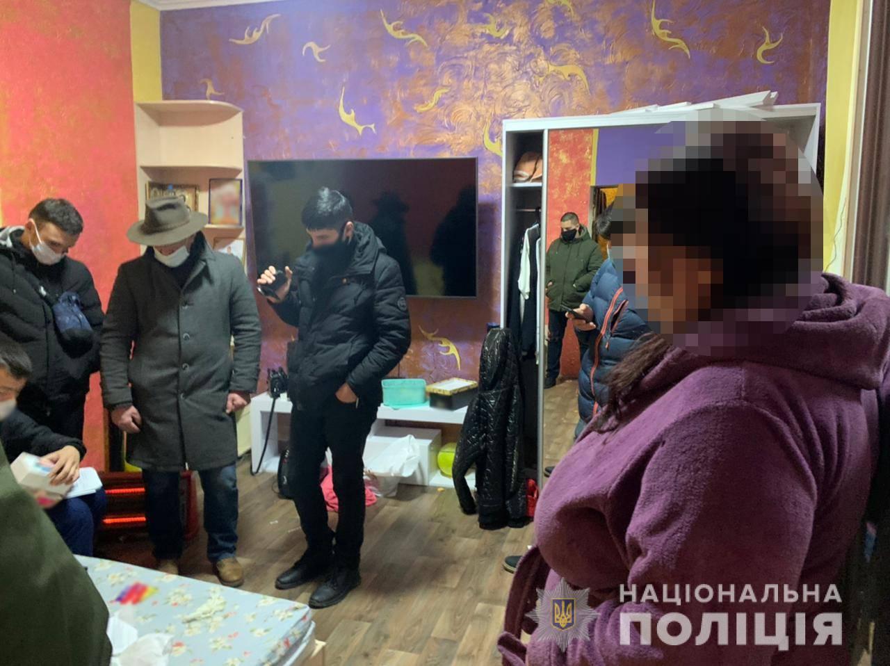 В Одесской области разоблачили мошенницу, которая продавала в интернете несуществующую одежду