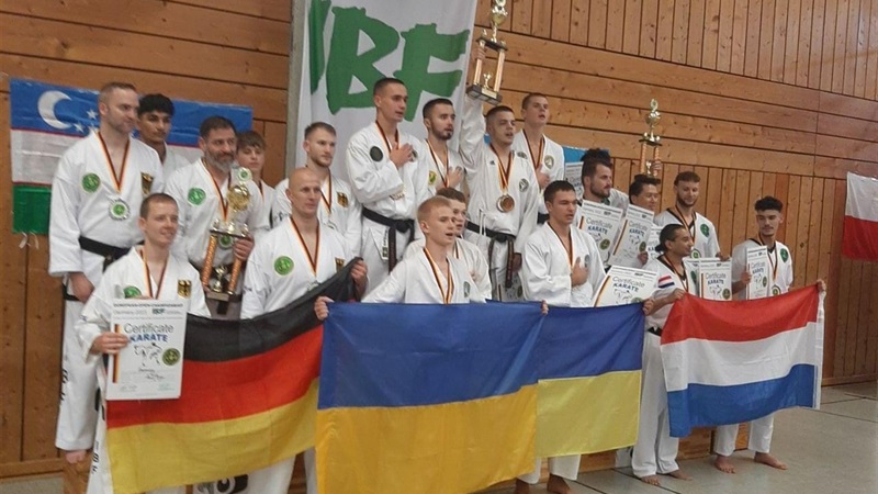 11 медалей різного ґатунку вибороли дніпровські спортсмени на чемпіонаті Європи з рукопашного бою