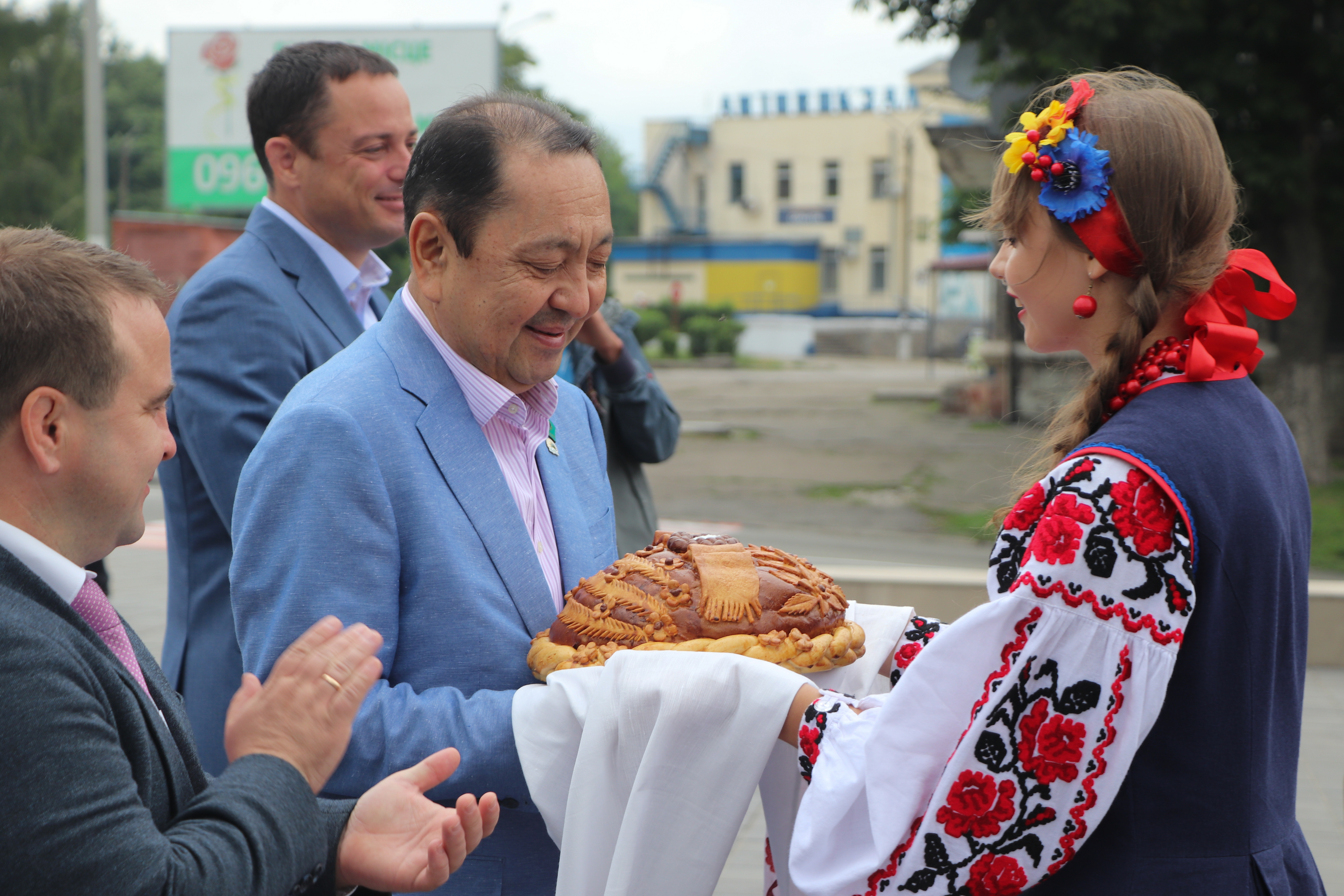 Каменское посетила делегация посольства Республики Казахстан (ФОТО)