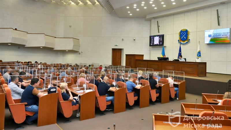 Керівник лікарні Мечникова, який напередодні заявив про загрозу її рейдерського захоплення, не підтримав ініціативу Філатова про передачу цієї справи правоохоронцям