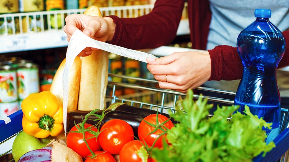 В супермаркетах Днепра растут цены на продукты: кто виноват