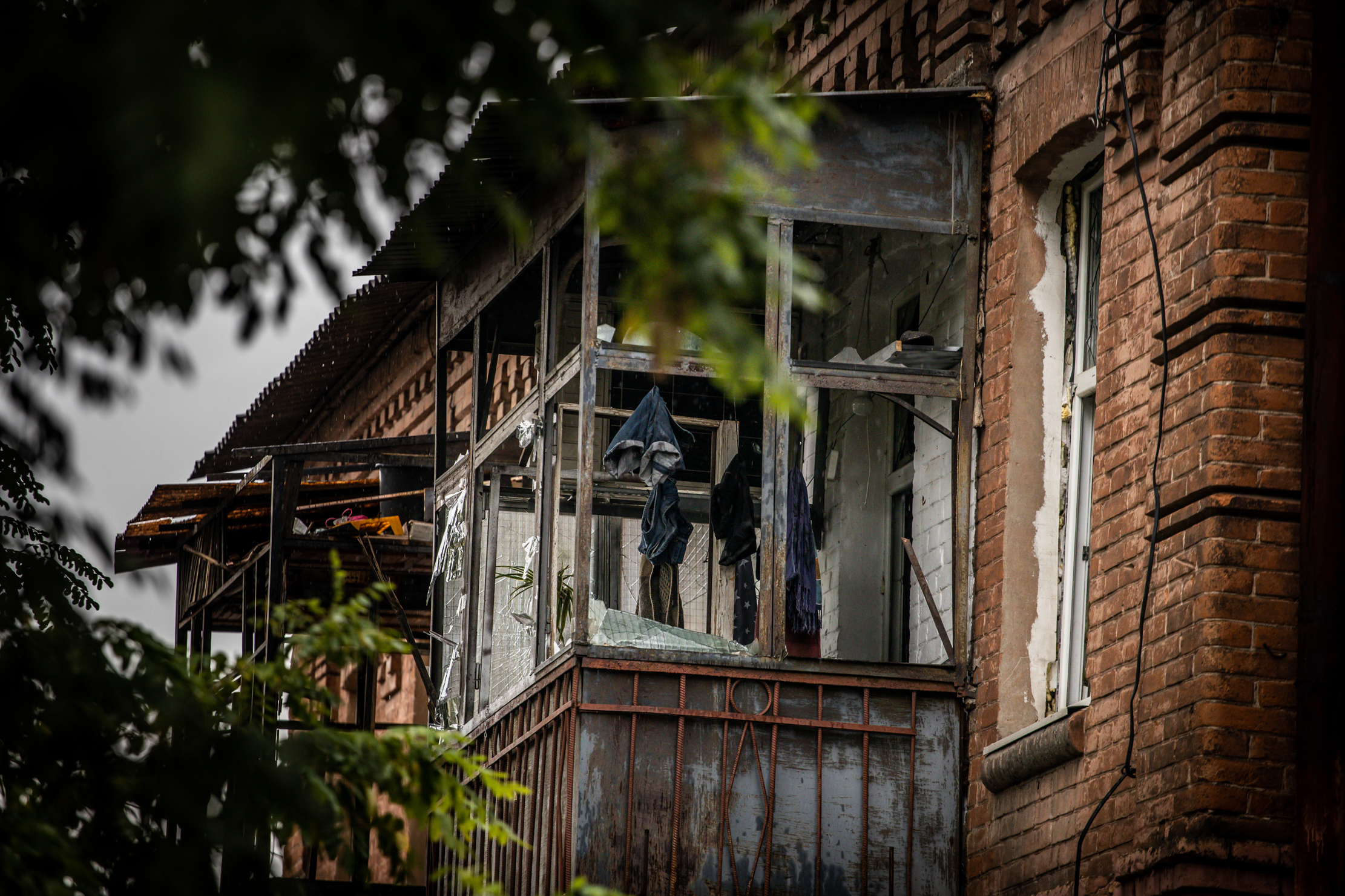 «Тікала від війни, а вона настигла мене тут. Це було жахіття, дуже страшно» – переселенка Катерина про нічну атаку по Дніпру