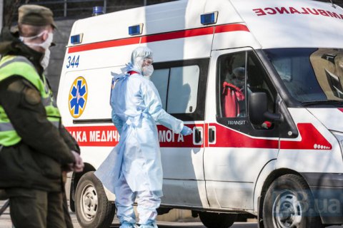 В Украине с коронавирусом госпитализированы почти 16 тыс человек