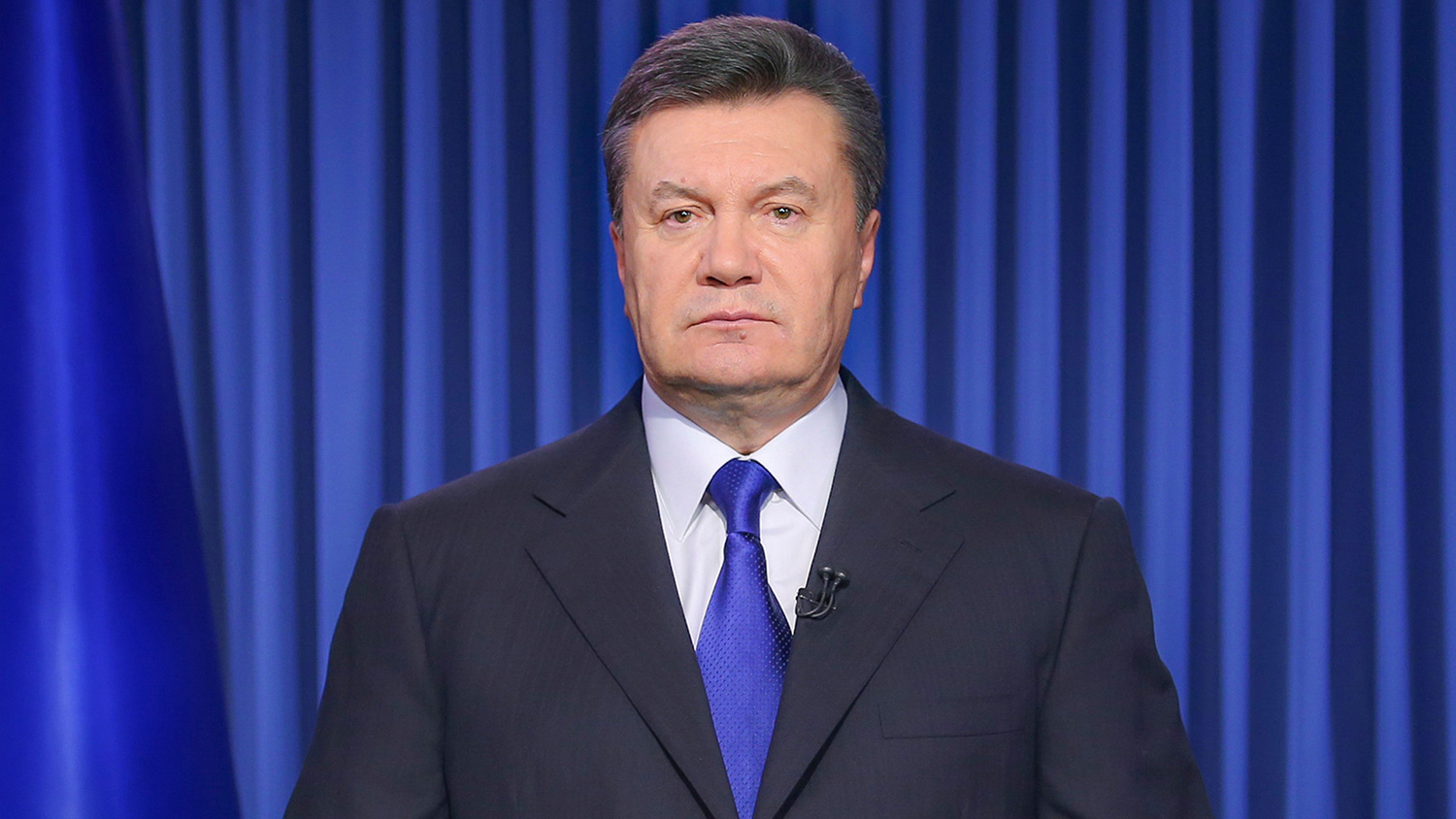 Киевский суд отменил заочный арест Януковича