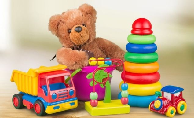 Нові вимоги до безпеки дитячих іграшок: що варто знати батькам і виробникам