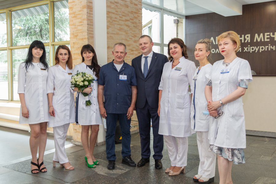 У Дніпрі чотири медики лікарні Мечникова отримали звання заслуженого лікаря України (ФОТОРЕПОРТАЖ)