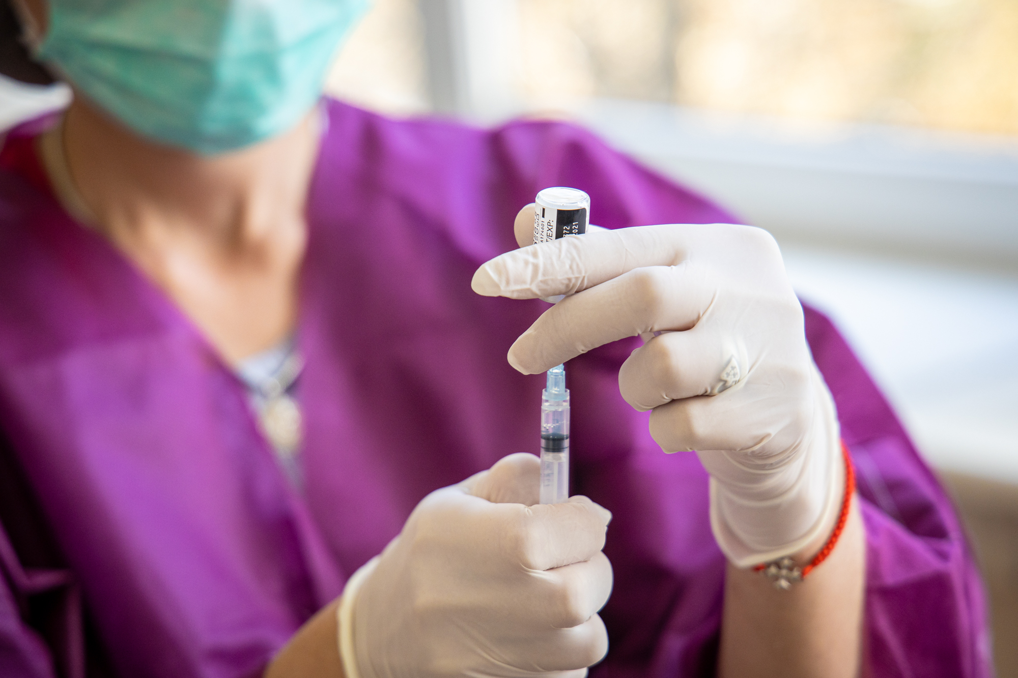 Вакцинацію від коронавірусу завершили понад 1 млн 233 тис мешканців Дніпропетровщини