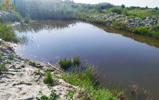 В Черниговской области утонули двое братьев - подростков