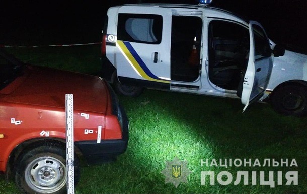 Во Львовской области при стрельбе ранили полицейского и двух лесничих