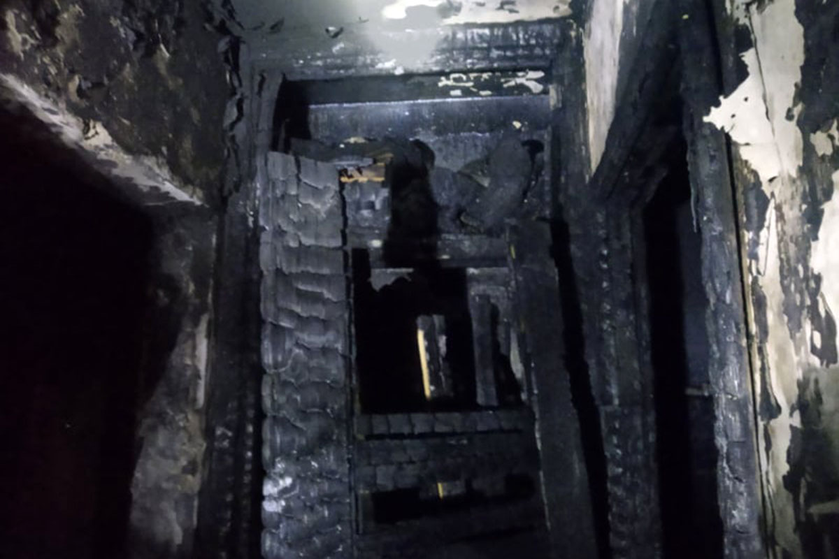 На Днепропетровщине ночью горела квартира в 9-этажке: в результате пожара погибла женщина 