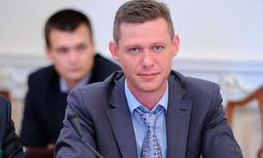 Polytologyst Mykhailo Chaplyha: taking hostages might be used both for pressing of voters and to decrease turnout for voting