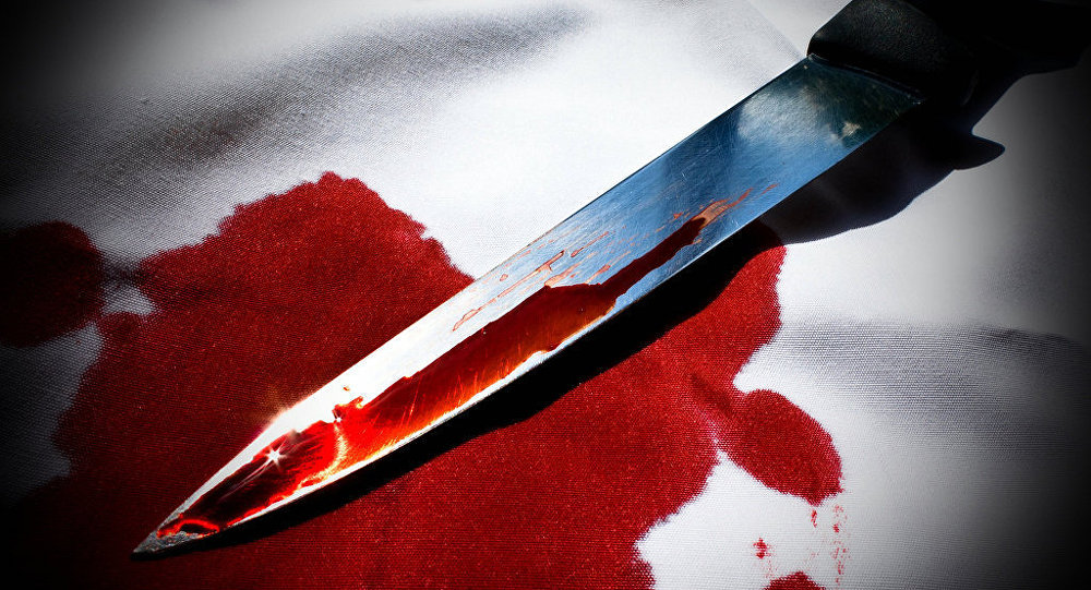 Жителя Сум нашли изрезанным ножом в собственном доме после застолья 9 мая