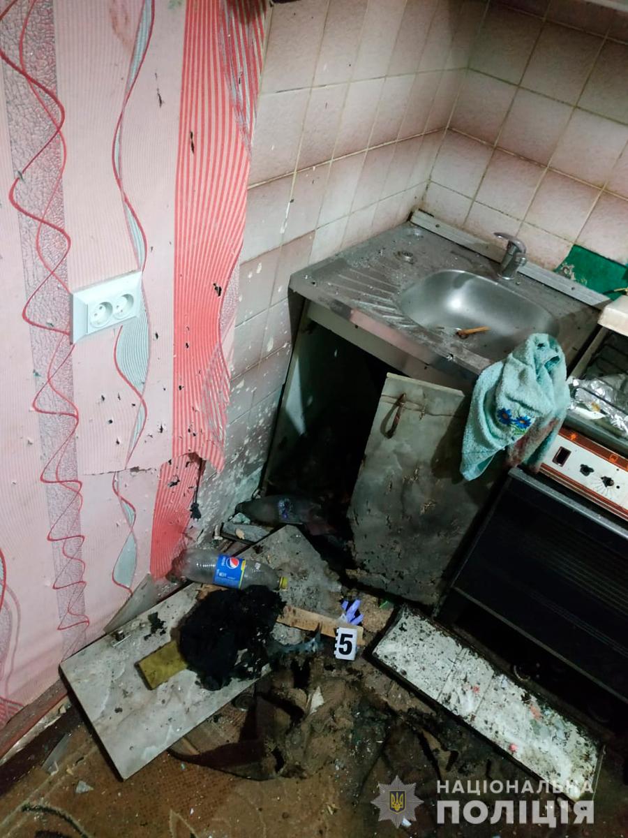 Житель Буковины взорвал гранату в квартире своих знакомых: есть погибшие 