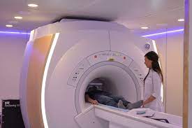 В каких медучреждениях Днепропетровщины пациенты с онкологией могут бесплатно пройти МРТ и КТ: МОЗ опубликовал полный перечень
