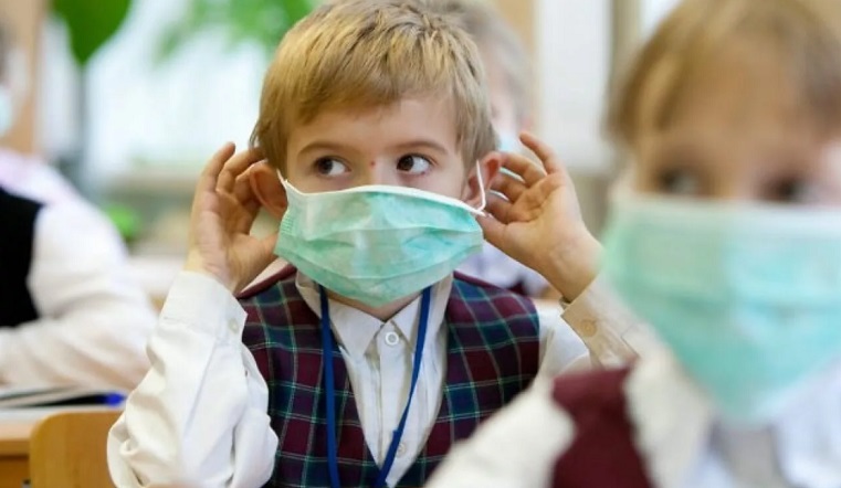 В Днепропетровской области коронавирусом заразились 97 преподавателей и 80 учеников