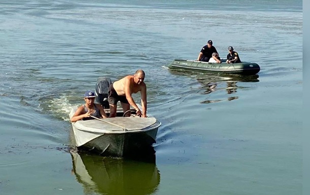 В Одесской области ребенка на надувном матрасе отнесло на километр от берега