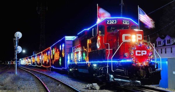 «Укрзалізниця» запускает рождественский поезд: он будет курсировать только 3 дня