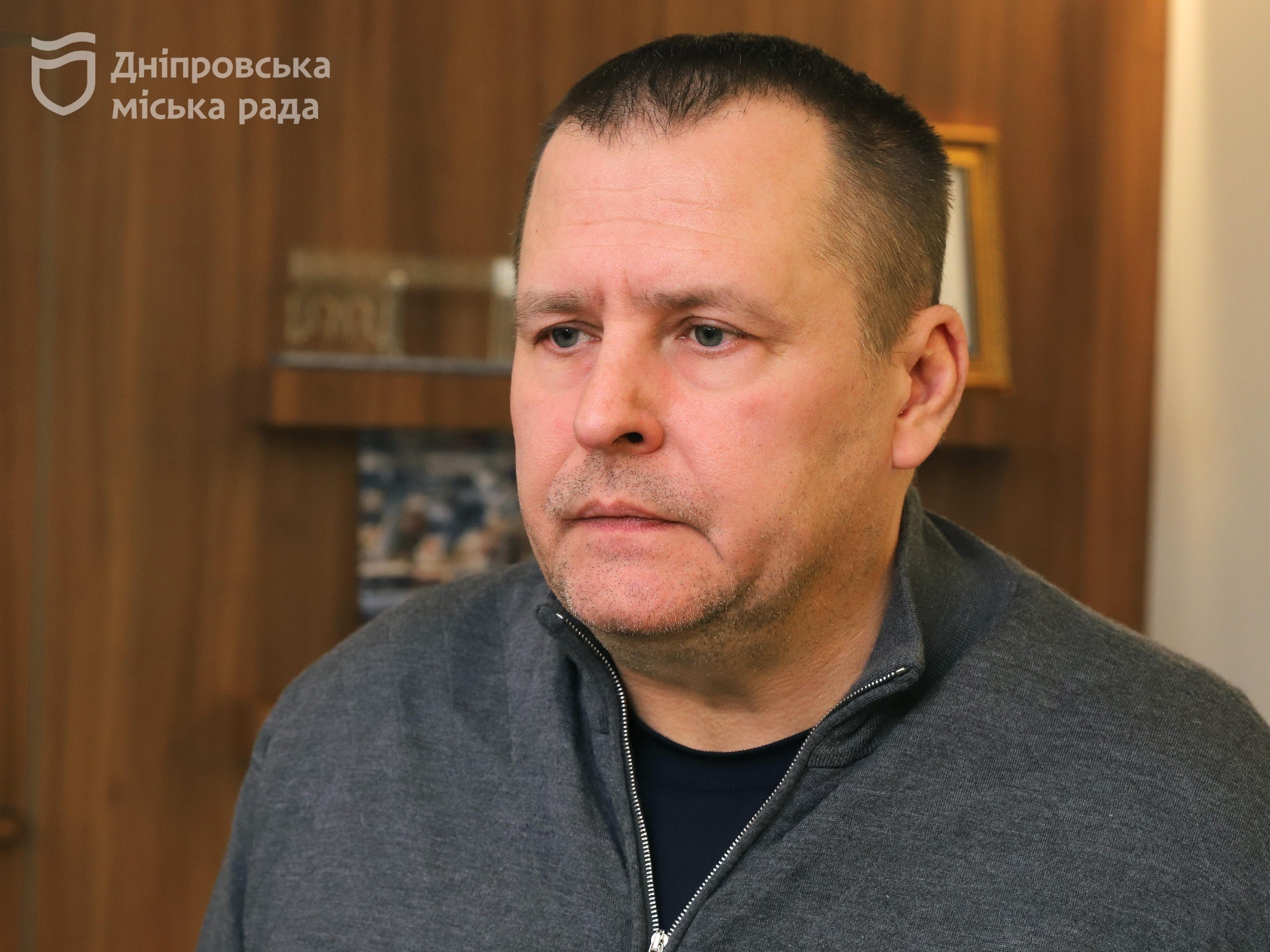 «Під ялинку»: Філатов оголосив виплату різдвяних премій освітянам Дніпра