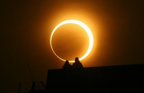 Сегодня украинцы смогут увидеть «огненное кольцо» солнечного затмения