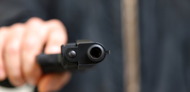 8 лет заключения за убийство полицейского, кражу и незаконное ношение оружия: Днепропетровская областная прокуратура обжалует приговор