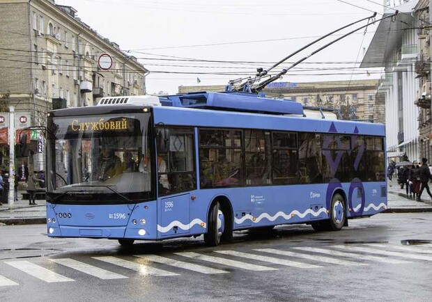 У Дніпрі 10 жовтня з 17:00 зменшать кількість електротранспорту