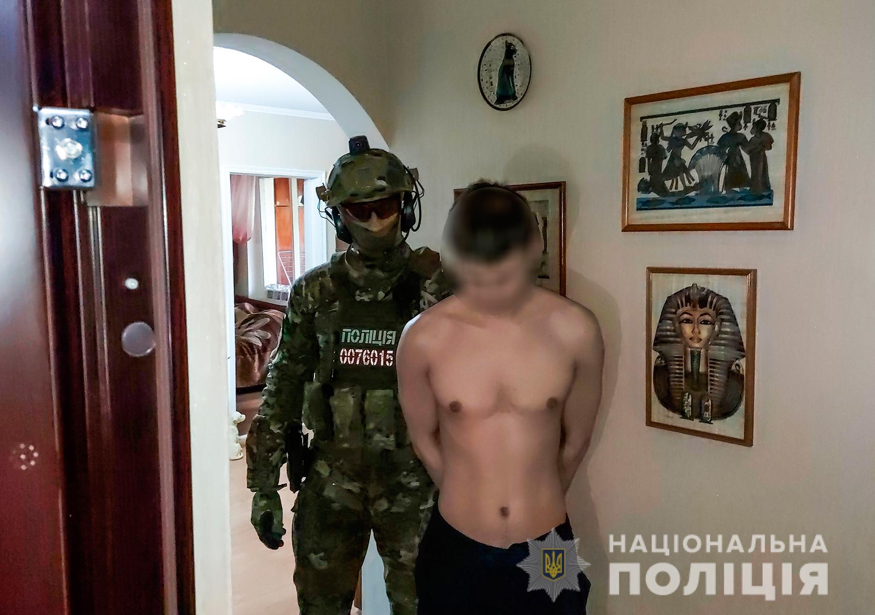В Николаеве полицейские задержали подозреваемого в убийстве историка-краеведа (ФОТО)