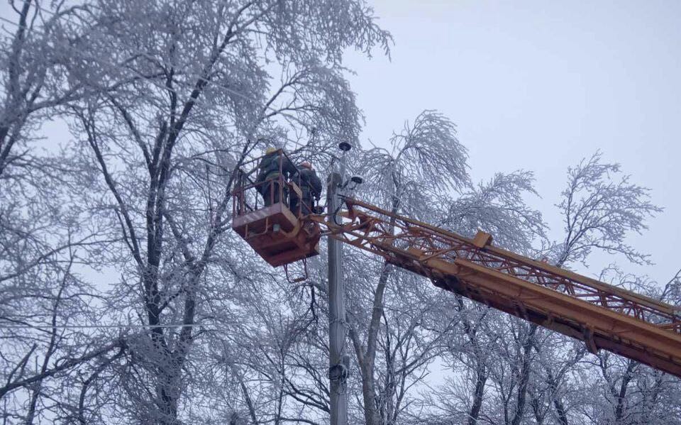 ДТЕК Дніпровські електромережі ліквідовує наслідки нічної негоди