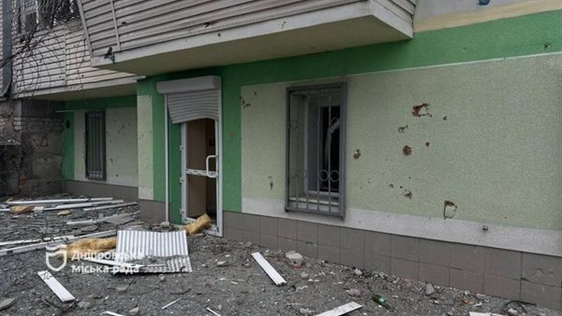 У Дніпрі через ракетну атаку постраждали 2 міські амбулаторії