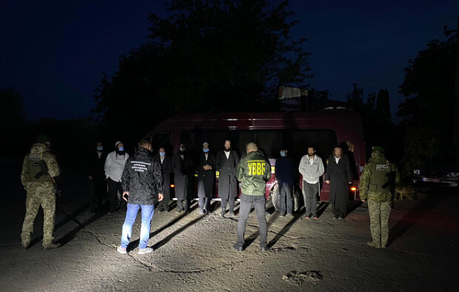 На границе с Молдавией пограничники выявили 11 хасидов-нелегалов 