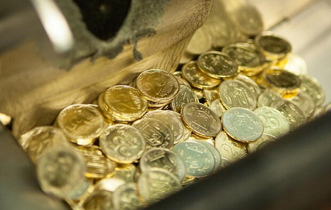 За день украинцы сдали 25-копеечных монет на сумму 900 тыс грн