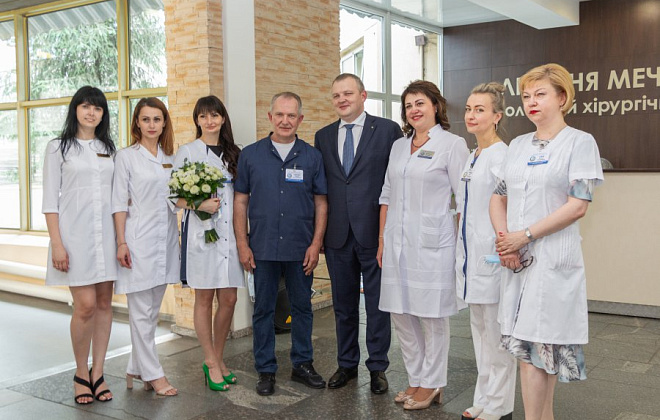 У Дніпрі чотири медики лікарні Мечникова отримали звання заслуженого лікаря України (ФОТОРЕПОРТАЖ)