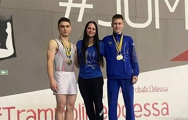 Дніпровські спортсмени – призери Кубку України зі стрибків на батуті