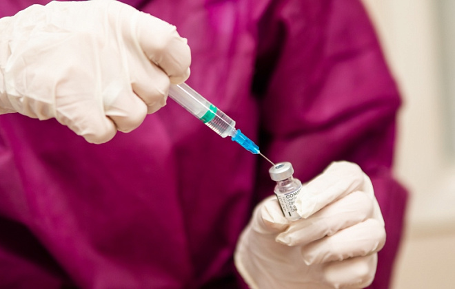 Дніпропетровщина – у першій п’ятірці областей України за кількістю вакцинованих 