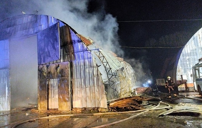 Масштабный пожар на Киевщине: в Белой Церкви сгорел мебельный склад 