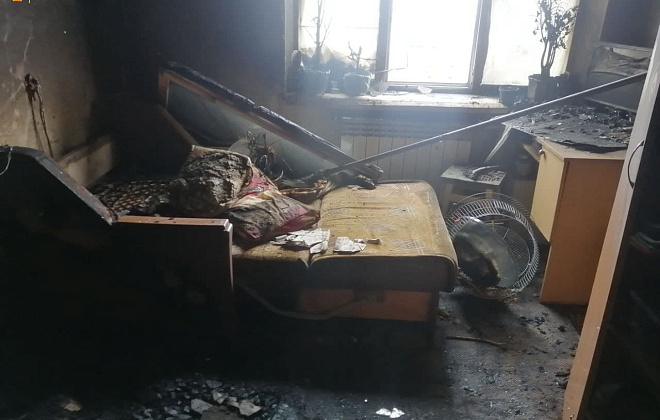 На Киевщине загорелась квартира в многоэтажке: есть пострадавшие