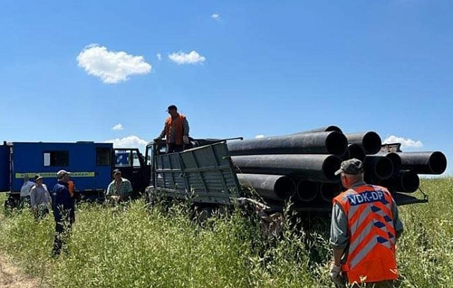 У Дніпрі ремонтують стратегічну ділянку трубопроводу