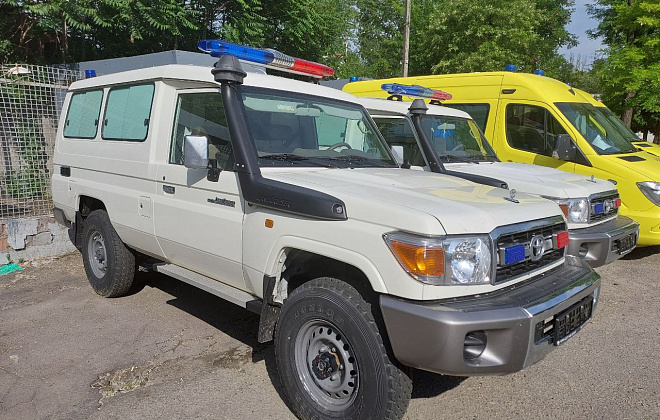 Бригади «екстренки» Дніпропетровщини отримали 3 нові авто