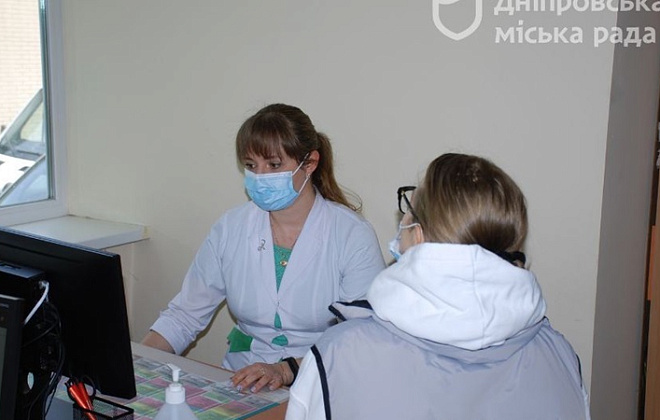 Дніпро демонструє найкращі показники в Україні за кількістю укладених декларацій із сімейними лікарями
