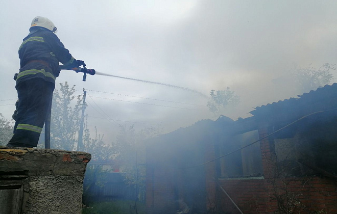 В Харьковской области при пожаре в собственном доме сгорел мужчина