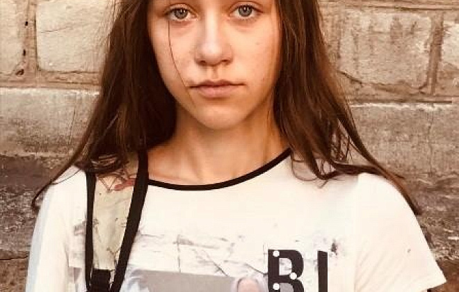 Полицейские Днепра разыскали без вести пропавшую 14-летнюю девушку