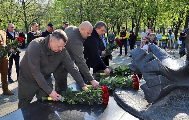 Дніпро вшановує 37-мі роковини Чорнобильської катастрофи