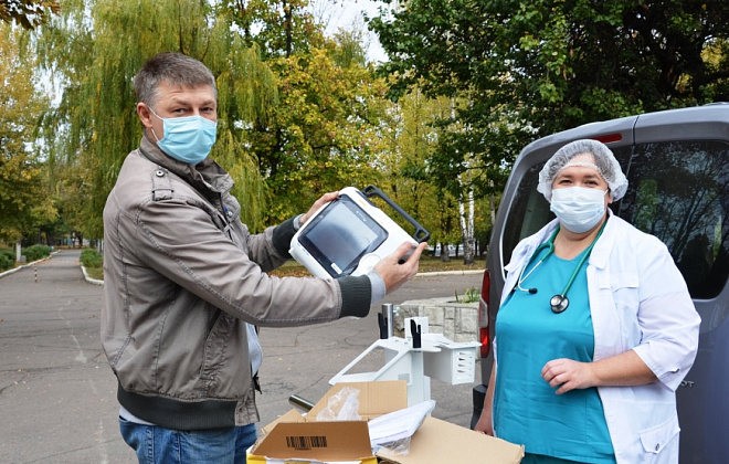 Западный Донбасс получил еще 6 аппаратов искусственной вентиляции легких от ДТЭК и Фонда Рината Ахметова